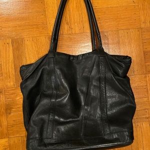 Leather black shoulder bag
